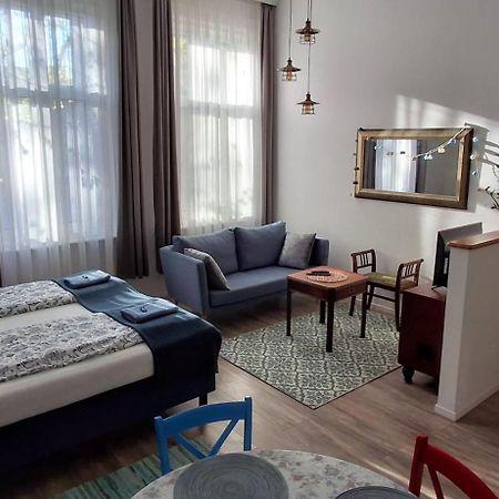 M37 Apartman เดเบรตเซน ภายนอก รูปภาพ