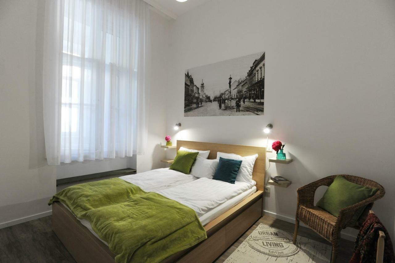 M37 Apartman เดเบรตเซน ภายนอก รูปภาพ