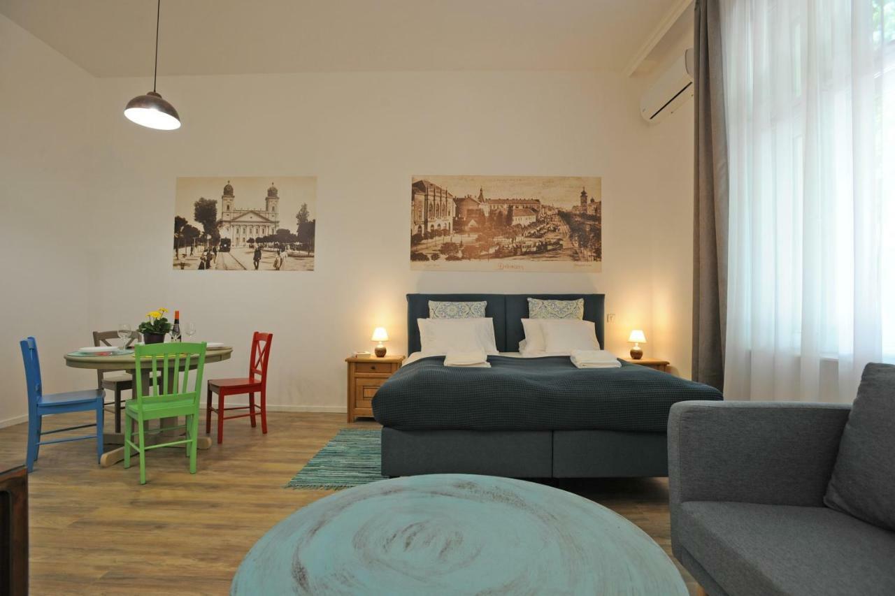 M37 Apartman เดเบรตเซน ภายนอก รูปภาพ