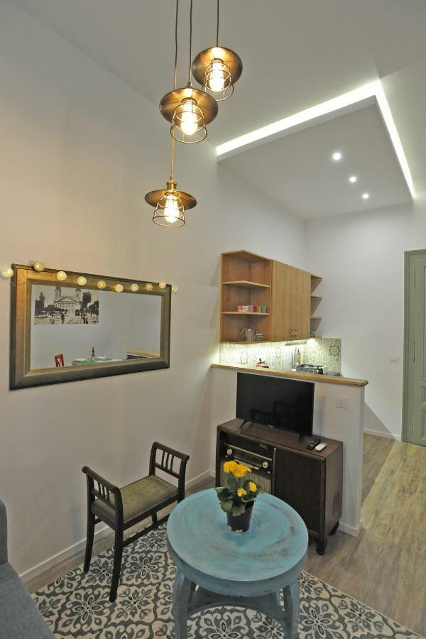 M37 Apartman เดเบรตเซน ภายนอก รูปภาพ